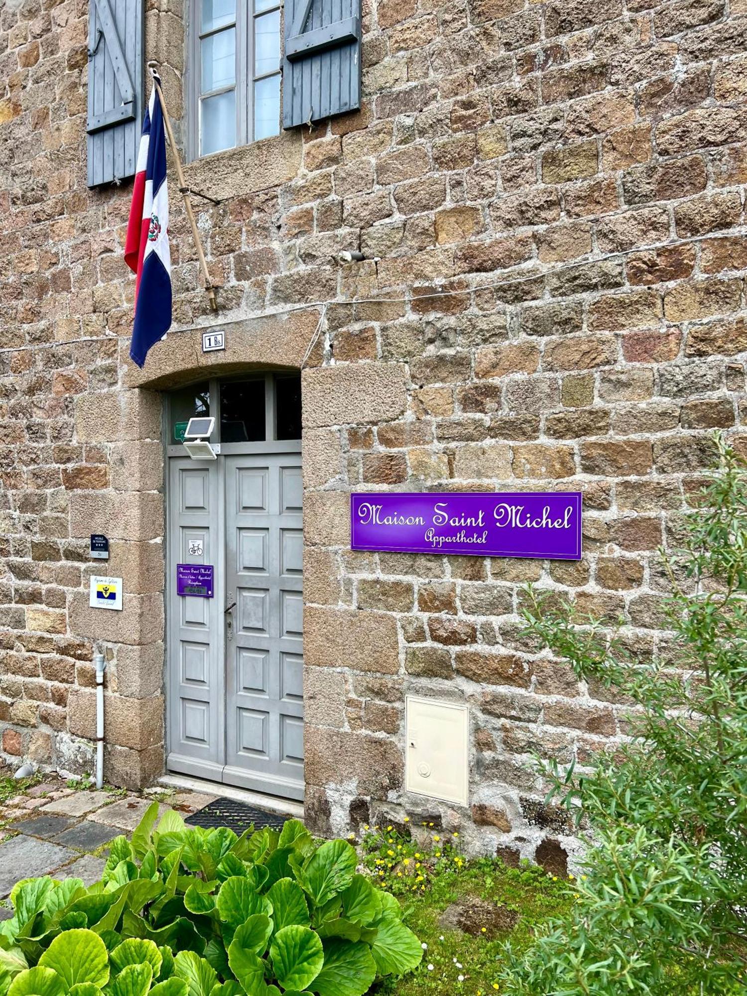 Appart'hotel Maison Saint Michel Paimpol Exterior foto